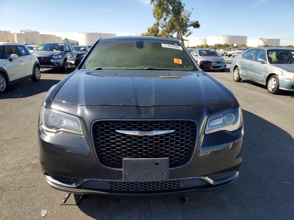 Продажа на аукционе авто 2019 Chrysler 300, vin: 2C3CCAAG6KH601471, номер лота: 77434295