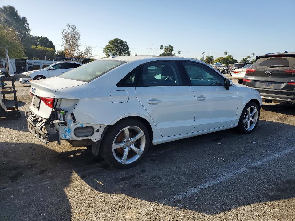 Продаж на аукціоні авто 2015 Audi A3, vin: WAUACGFF9F1007660, номер лоту: 75609465