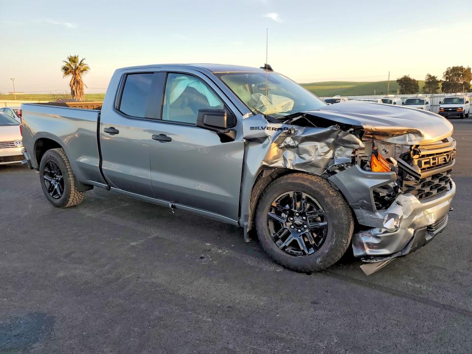 2026 Chevrolet Silverado მანქანა იყიდება აუქციონზე, vin: 1GCRABEK8TZ173310, აუქციონის ნომერი: 75505605