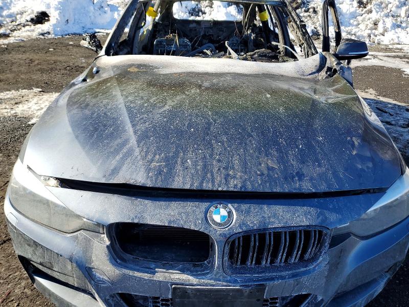 76176955 :رقم المزاد ، WBA3K5C57EK300350 vin ، 2014 Bmw 328 مزاد بيع