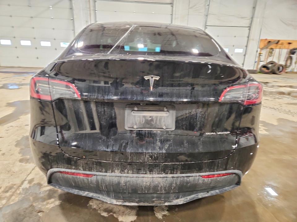 2024 Tesla Model Y მანქანა იყიდება აუქციონზე, vin: 7SAYGDEE4RA216569, აუქციონის ნომერი: 78715635