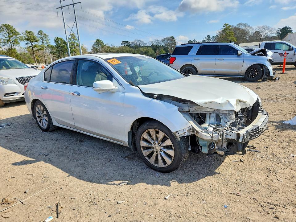2013 Honda Accord მანქანა იყიდება აუქციონზე, vin: 1HGCR2F80DA134746, აუქციონის ნომერი: 76367675