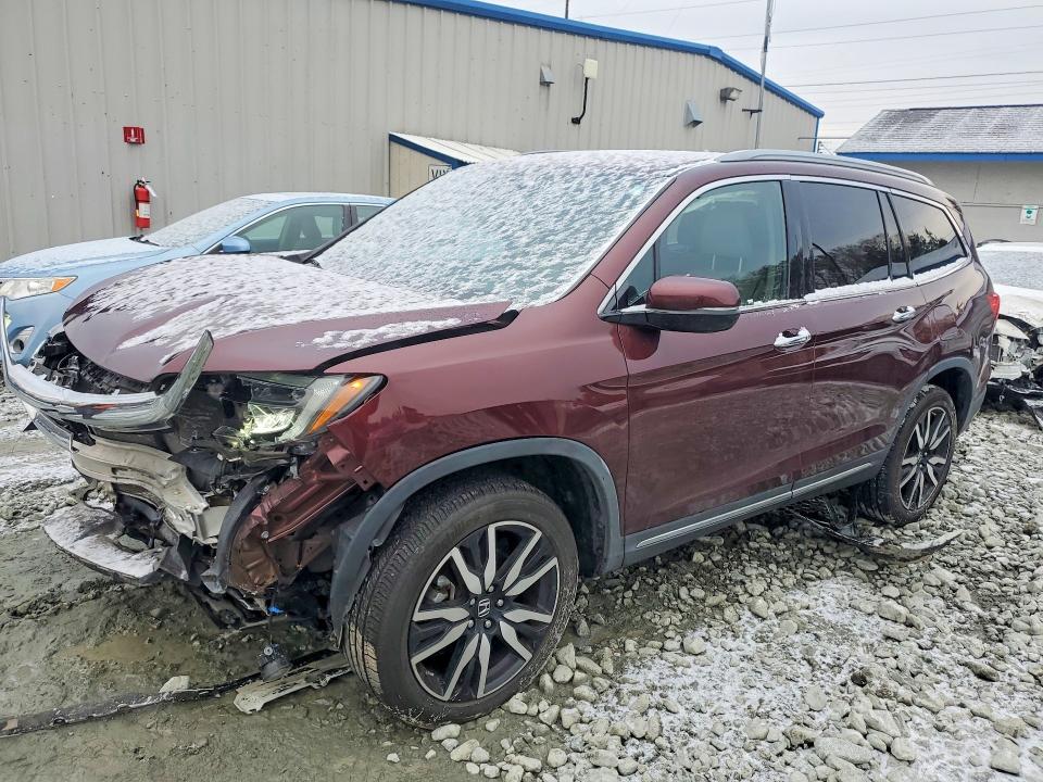 75948785 :رقم المزاد ، 5FNYF6H62NB010714 vin ، 2022 Honda Pilot Tour مزاد بيع