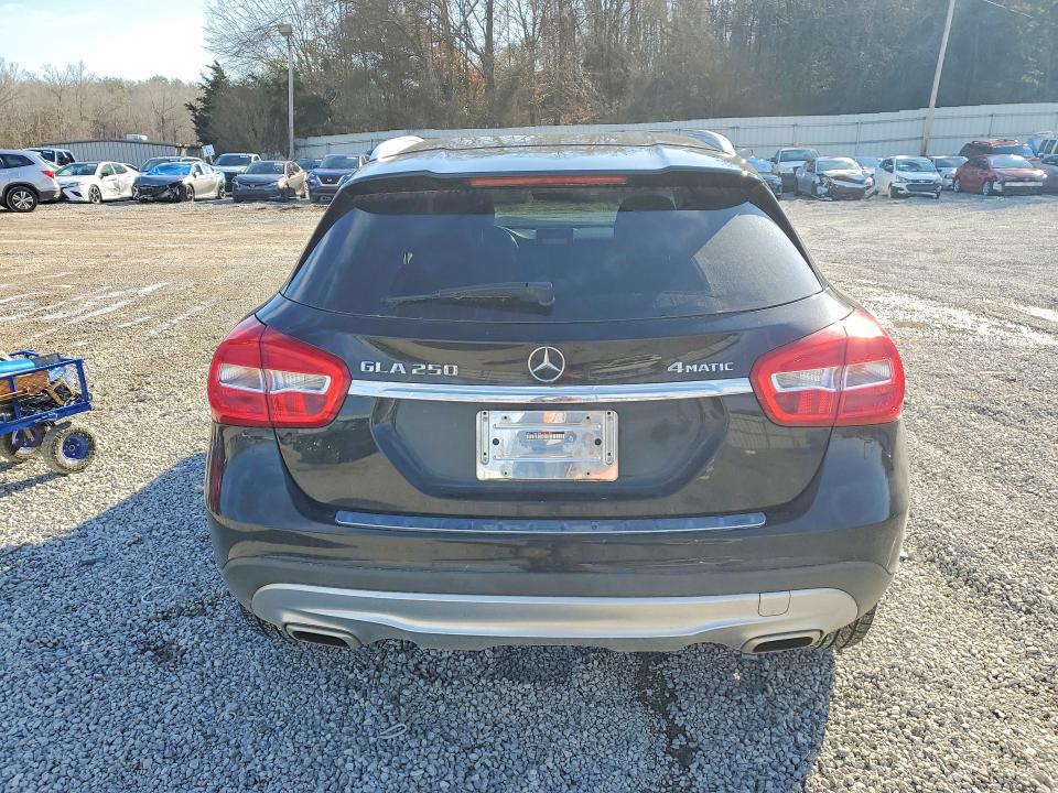 76059755 :رقم المزاد ، WDCTG4GB8FJ169185 vin ، 2015 Mercedes-benz Gla مزاد بيع
