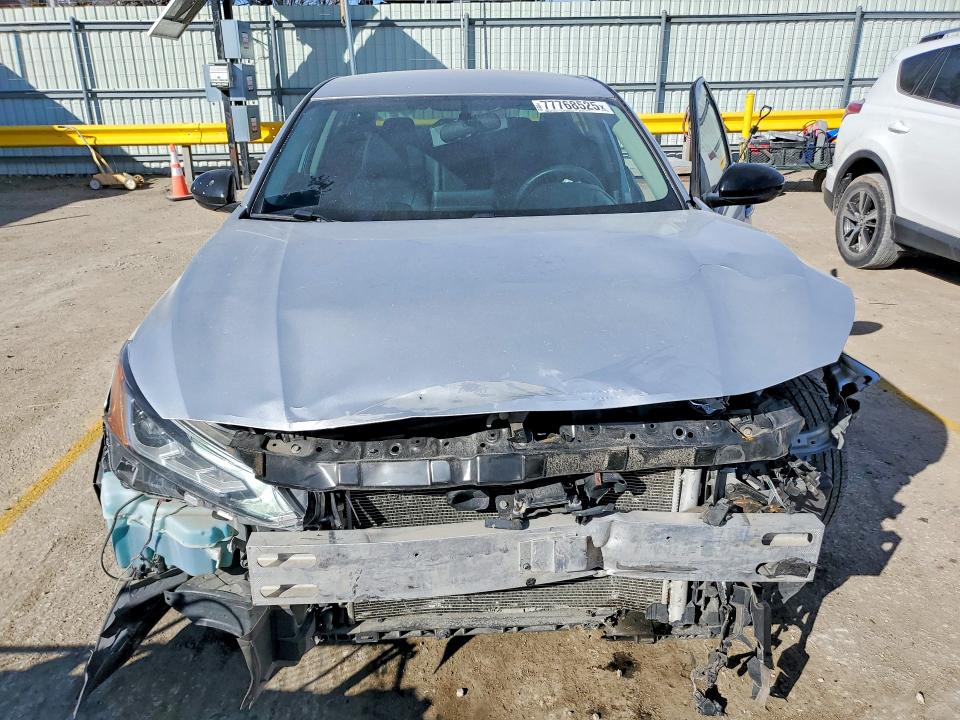 77768525 :رقم المزاد ، 1N4BL4CV2KC177087 vin ، 2019 Nissan Altima مزاد بيع
