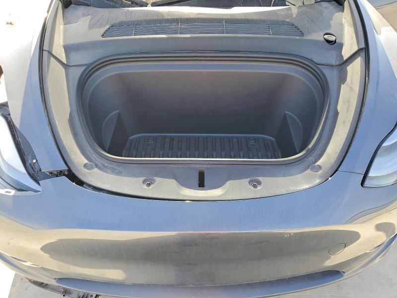 77415675 :رقم المزاد ، 7SAYGDEF0PF762648 vin ، 2023 Tesla Model Y مزاد بيع