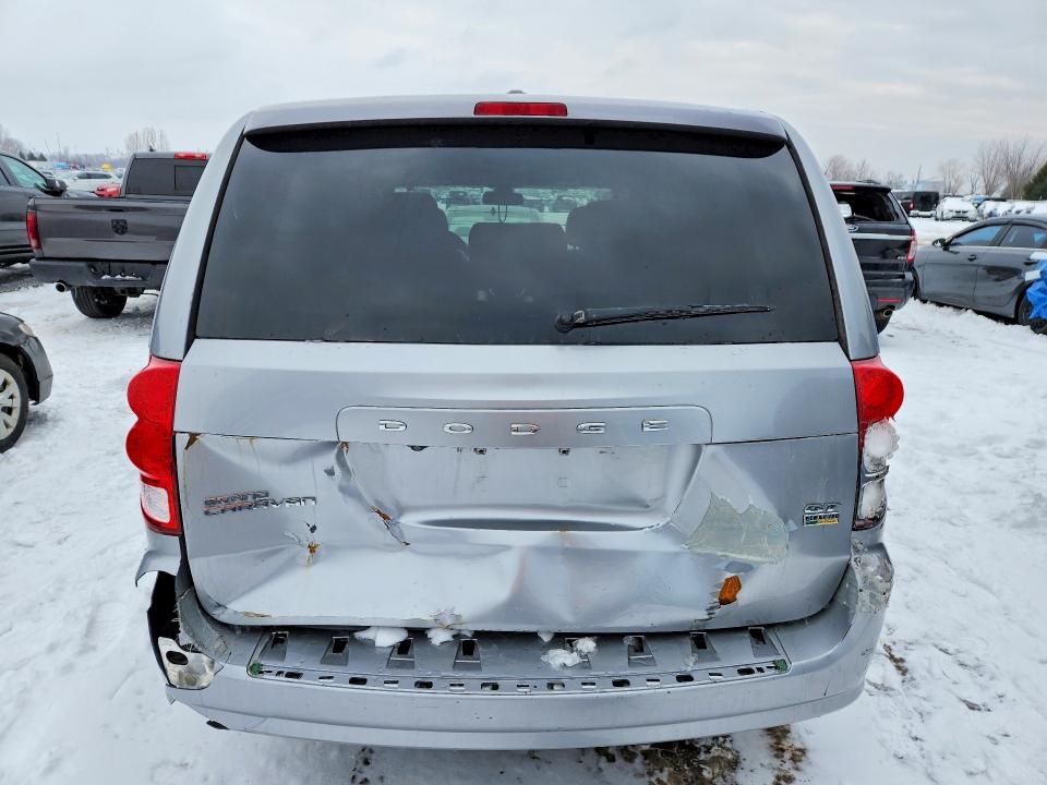 78270645 :رقم المزاد ، 2C4RDGEG5JR313224 vin ، 2018 Dodge Grand Caravan مزاد بيع