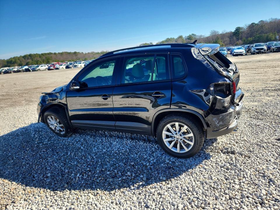 77774615 :رقم المزاد ، WVGAV7AX1FW545359 vin ، 2015 Volkswagen Tiguan مزاد بيع