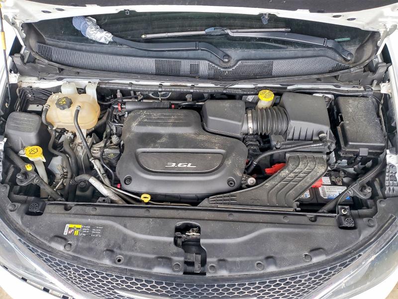 Продажа на аукционе авто 2017 Chrysler Pacifica, vin: 2C4RC1BGXHR832400, номер лота: 76334235
