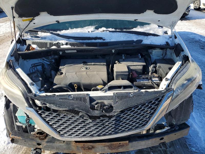 2011 Toyota Sienna მანქანა იყიდება აუქციონზე, vin: 5TDXK3DC7BS099320, აუქციონის ნომერი: 76557535