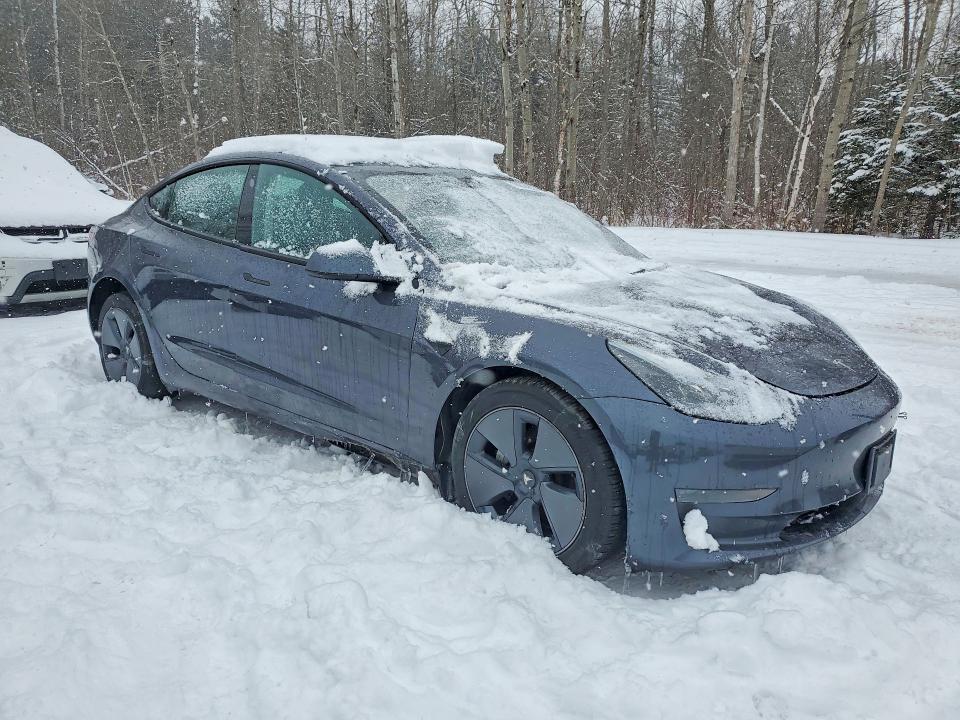 74874025 :رقم المزاد ، LRW3E1FA0PC933780 vin ، 2023 Tesla Model 3 مزاد بيع