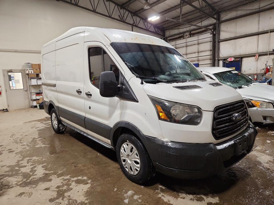 75887455 :رقم المزاد ، 1FTNE1CMXFKA43432 vin ، 2015 Ford Transit مزاد بيع