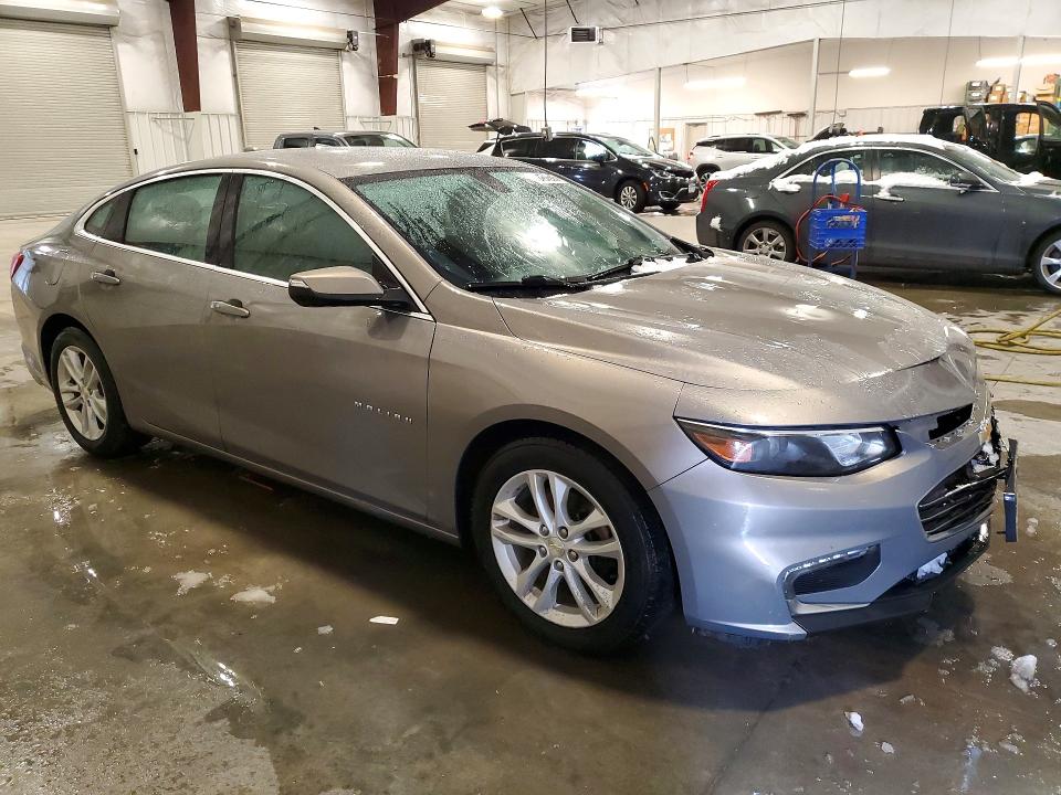 76484505 :رقم المزاد ، 1G1ZD5ST5JF120819 vin ، 2018 Chevrolet Malibu مزاد بيع