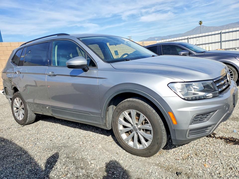78667715 :رقم المزاد ، 3VV1B7AX0LM052511 vin ، 2020 Volkswagen Tiguan مزاد بيع