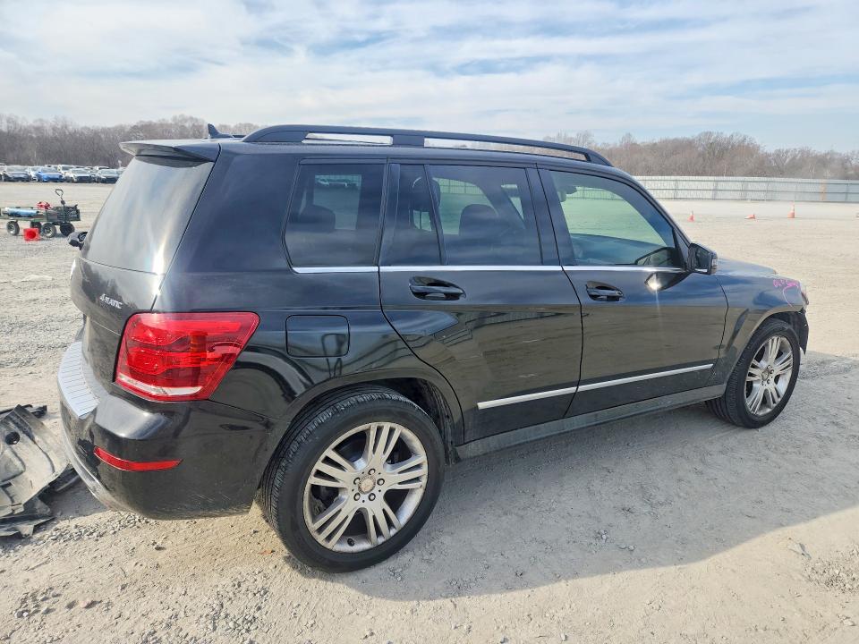 76042835 :رقم المزاد ، WDCGG8JB0FG434812 vin ، 2015 Mercedes-benz Glk مزاد بيع