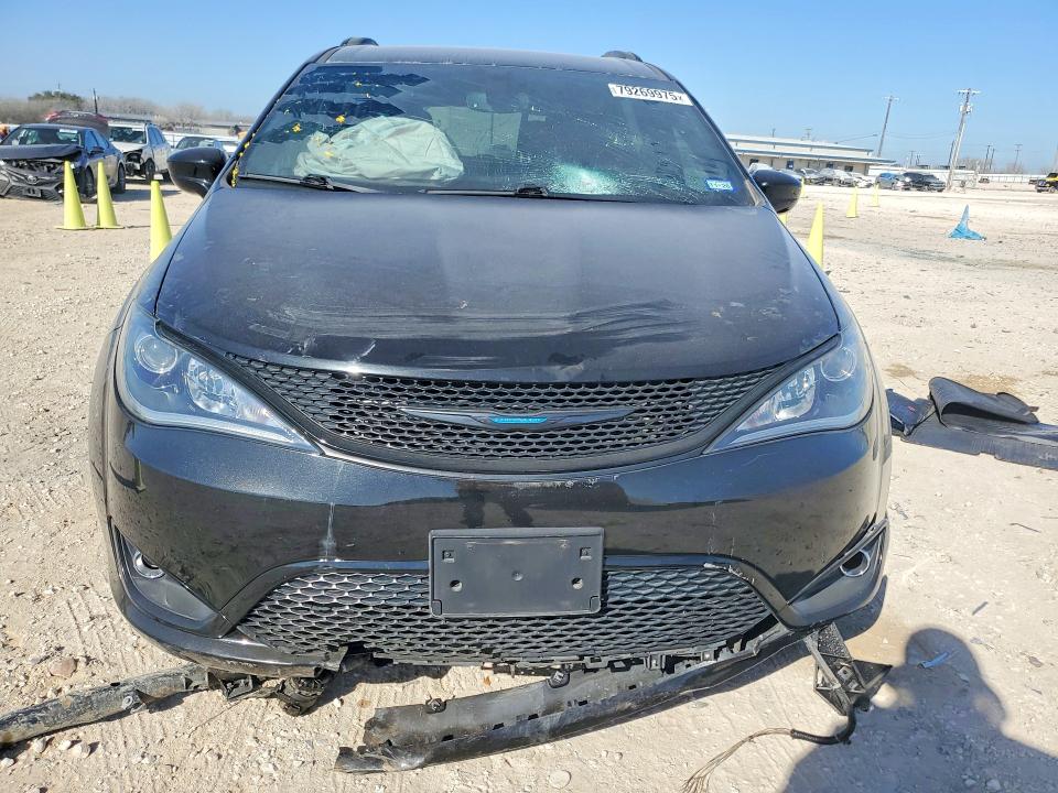 79269975 :رقم المزاد ، 2C4RC1L75LR263446 vin ، 2020 Chrysler Pacifica مزاد بيع