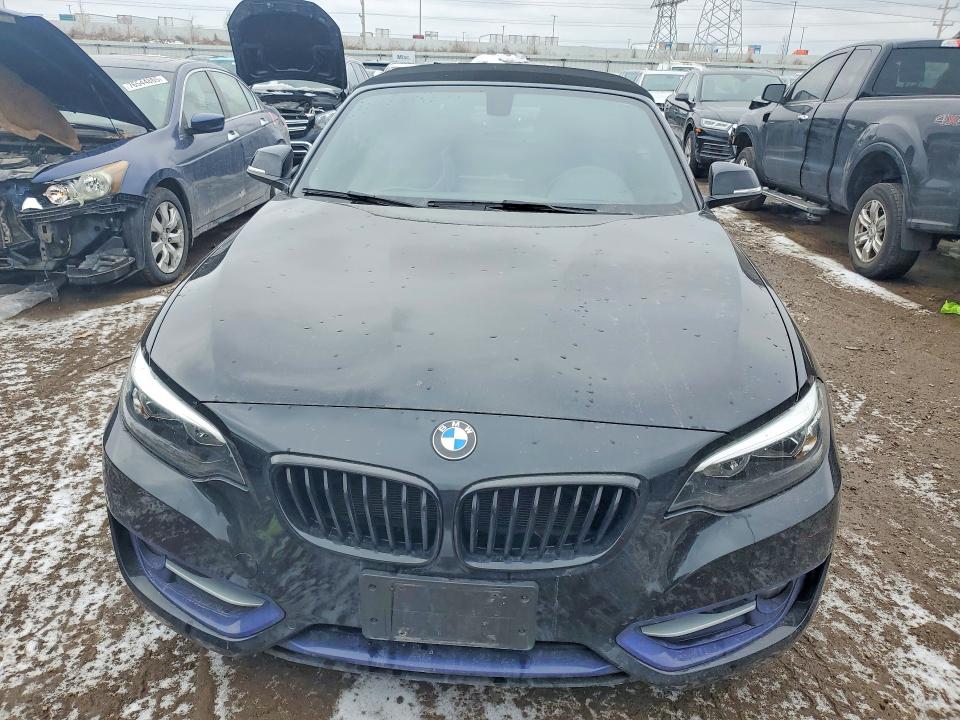 75851205 :رقم المزاد ، WBA2M9C38HV717538 vin ، 2017 Bmw Motorrad 230xi مزاد بيع