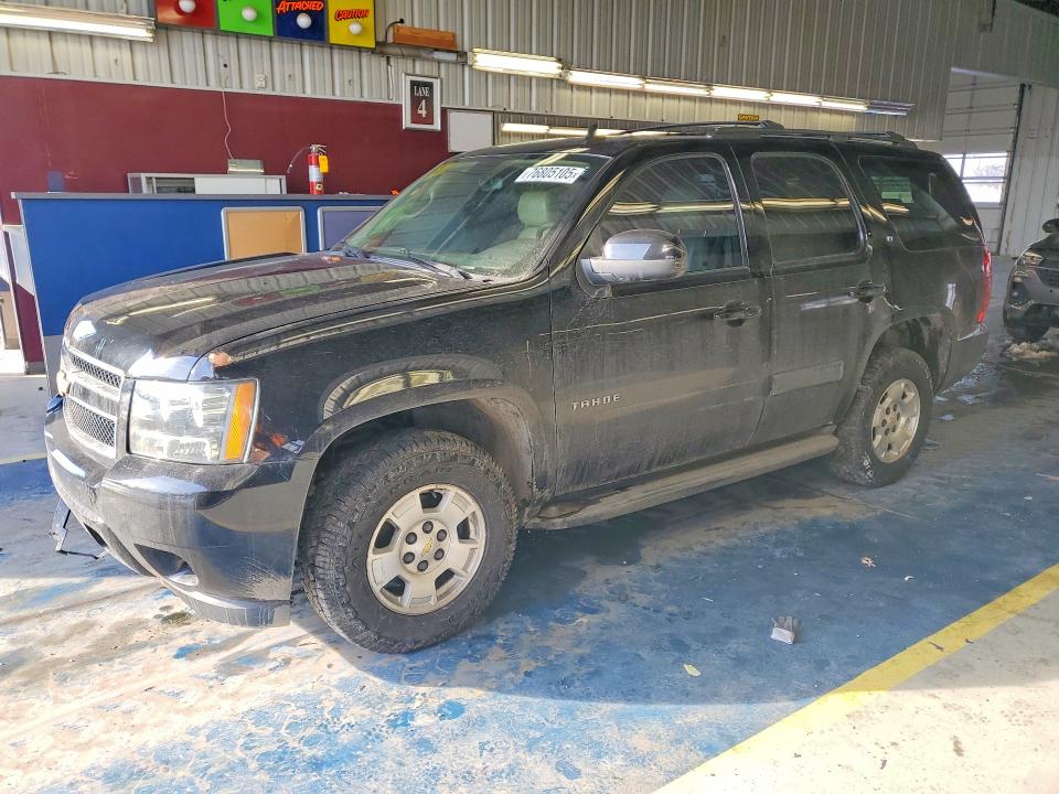 76805105 :رقم المزاد ، 1GNSKBE02DR135562 vin ، 2013 Chevrolet Tahoe مزاد بيع