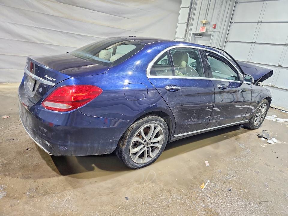 2018 Mercedes-benz C მანქანა იყიდება აუქციონზე, vin: 55SWF4KB2JU252364, აუქციონის ნომერი: 79096995