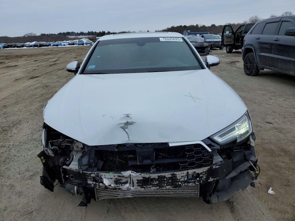 Продаж на аукціоні авто 2018 Audi S4, vin: WAUC4AF44JA075939, номер лоту: 76445625