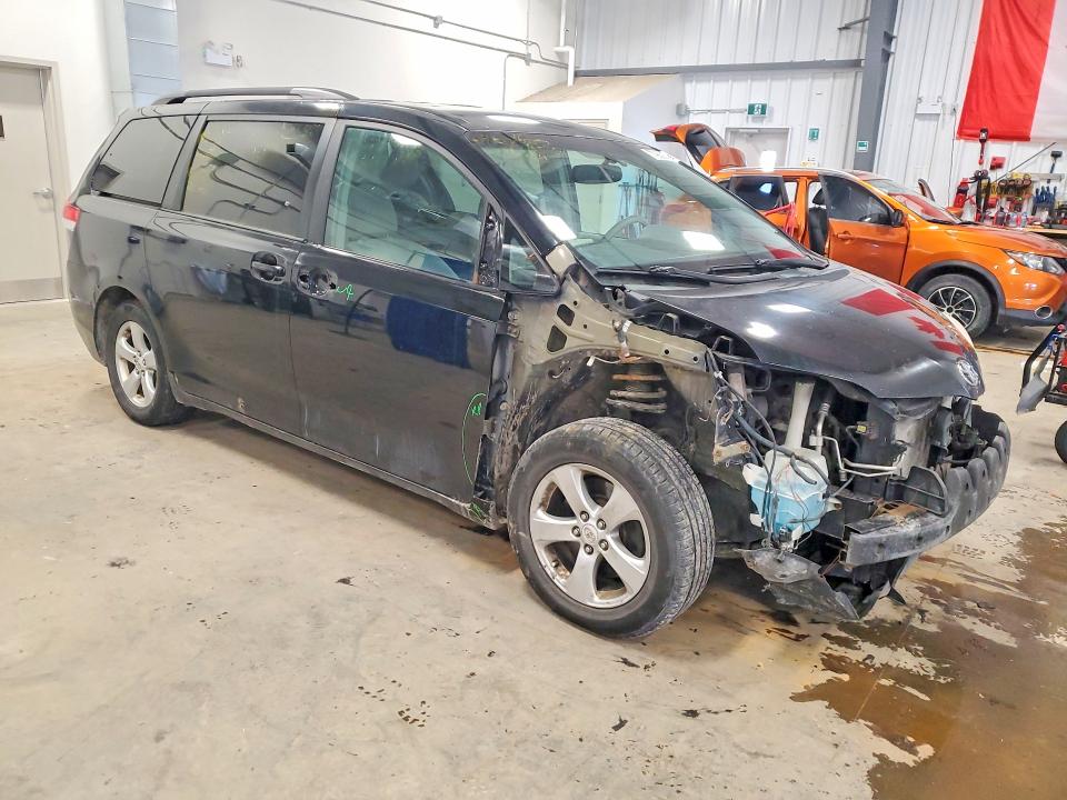 Aukcja sprzedaży 2012 Toyota Sienna, vin: 5TDKK3DC1CS255086, numer aukcji: 77960875