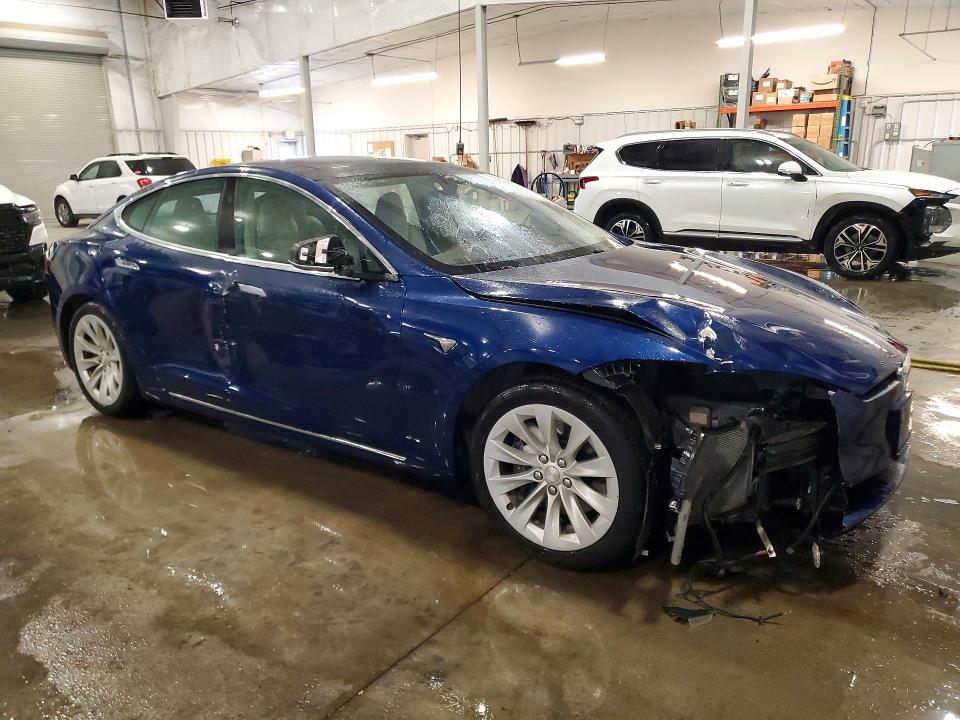 Aukcja sprzedaży 2018 Tesla Model S, vin: 5YJSA1E22JF245245, numer aukcji: 75594815