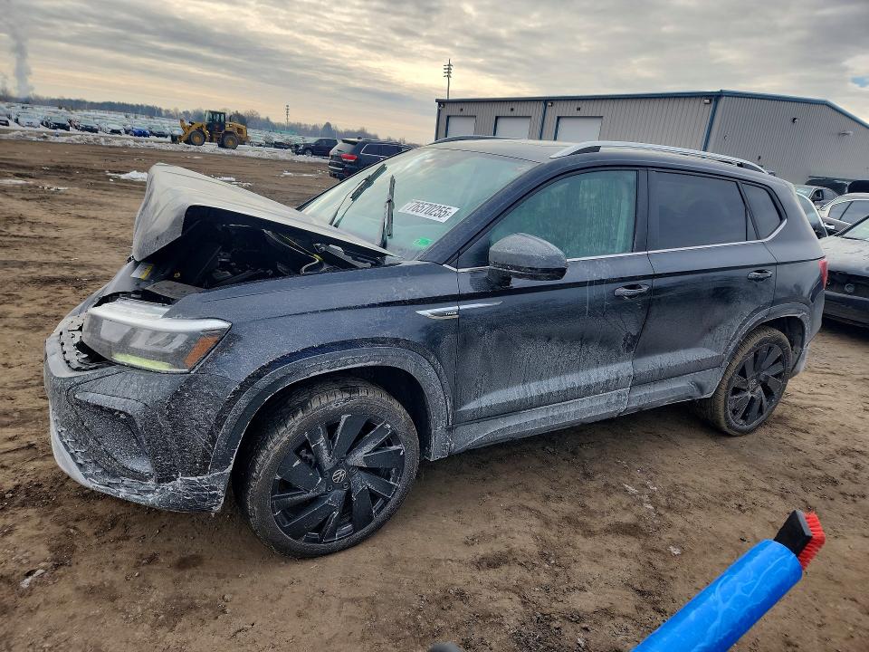 Продажа на аукционе авто 2024 Volkswagen Taos, vin: 3VVVX7B21RM049910, номер лота: 76570255