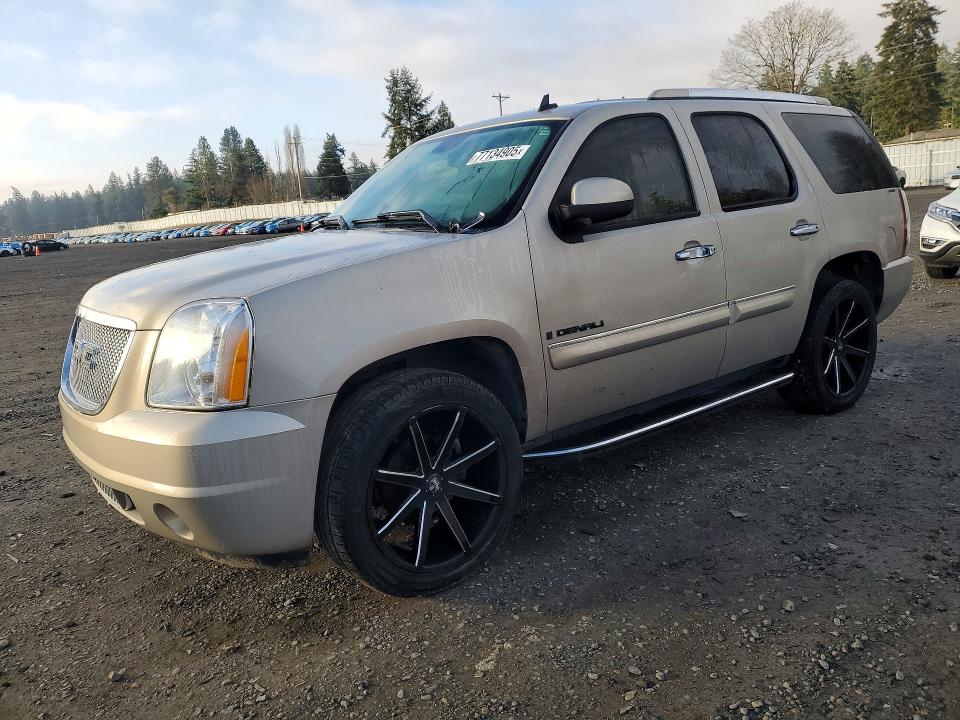 77134905 :رقم المزاد ، 1GKFK63837J177370 vin ، 2007 Gmc Yukon مزاد بيع