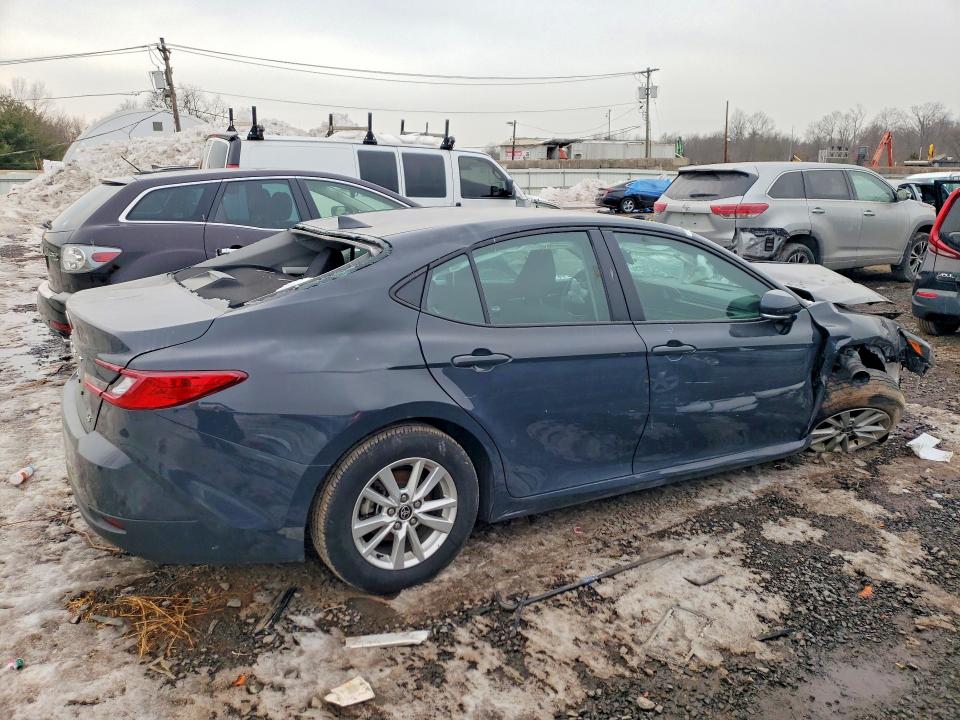 Продажа на аукционе авто 2025 Toyota Camry, vin: 4T1DAACK4SU513910, номер лота: 76342655
