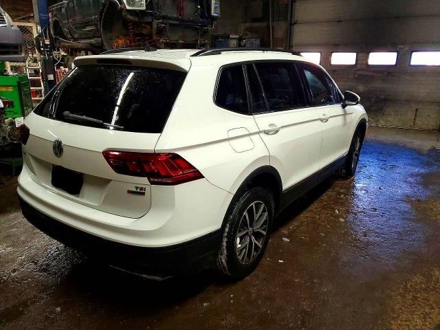 76333905 :رقم المزاد ، 3VV2B7AX4JM152645 vin ، 2018 Volkswagen Tiguan مزاد بيع