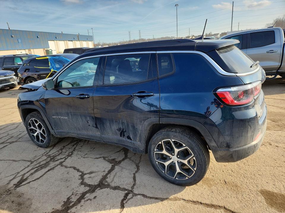 78331405 :رقم المزاد ، 3C4NJDCN1RT159238 vin ، 2024 Jeep Compass مزاد بيع