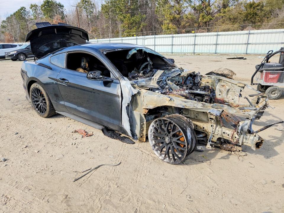 Продажа на аукционе авто 2019 Ford Mustang, vin: 1FA6P8TH5K5196745, номер лота: 76849555