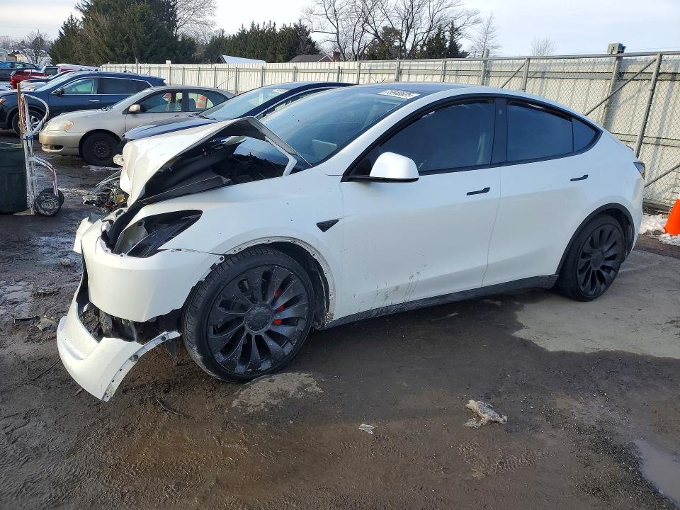 2023 Tesla Model Y მანქანა იყიდება აუქციონზე, vin: 7SAYGDEF6PF758653, აუქციონის ნომერი: 75940825