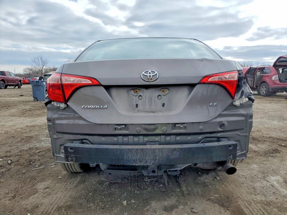 76567435 :رقم المزاد ، 2T1BURHE2KC235753 vin ، 2019 Toyota Corolla مزاد بيع