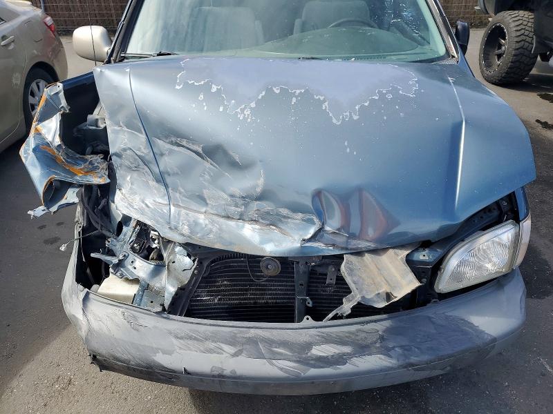 78285085 :رقم المزاد ، 4T3ZF19C0YU262777 vin ، 2000 Toyota Sienna مزاد بيع