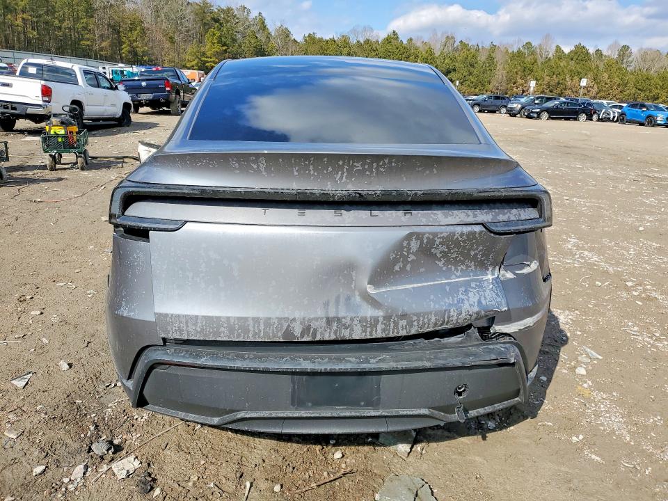 Auction sale of the 2026 Tesla Model Y, vin: 7SAYGDED4TF374394, lot number: 76957275