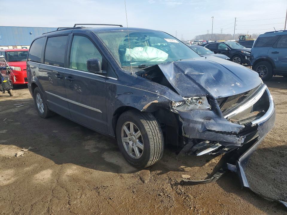 77824825 :رقم المزاد ، 2C4RC1BG8CR216638 vin ، 2012 Chrysler Town & Country مزاد بيع