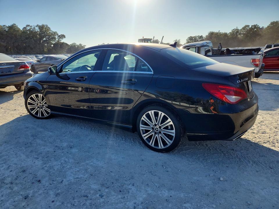 75851815 :رقم المزاد ، WDDSJ4EB8JN669702 vin ، 2018 Mercedes-benz Cla مزاد بيع