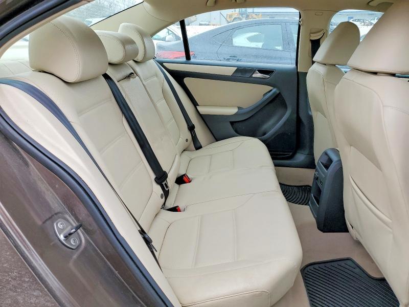 2011 Volkswagen Jetta მანქანა იყიდება აუქციონზე, vin: 3VWDX7AJ1BM327856, აუქციონის ნომერი: 76212345