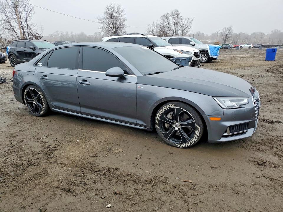 Продаж на аукціоні авто 2018 Audi A4, vin: WAUENAF40JA060151, номер лоту: 76918615