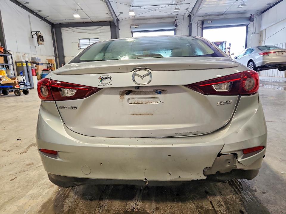 2018 Mazda 3 მანქანა იყიდება აუქციონზე, vin: 3MZBN1V32JM164350, აუქციონის ნომერი: 79073335