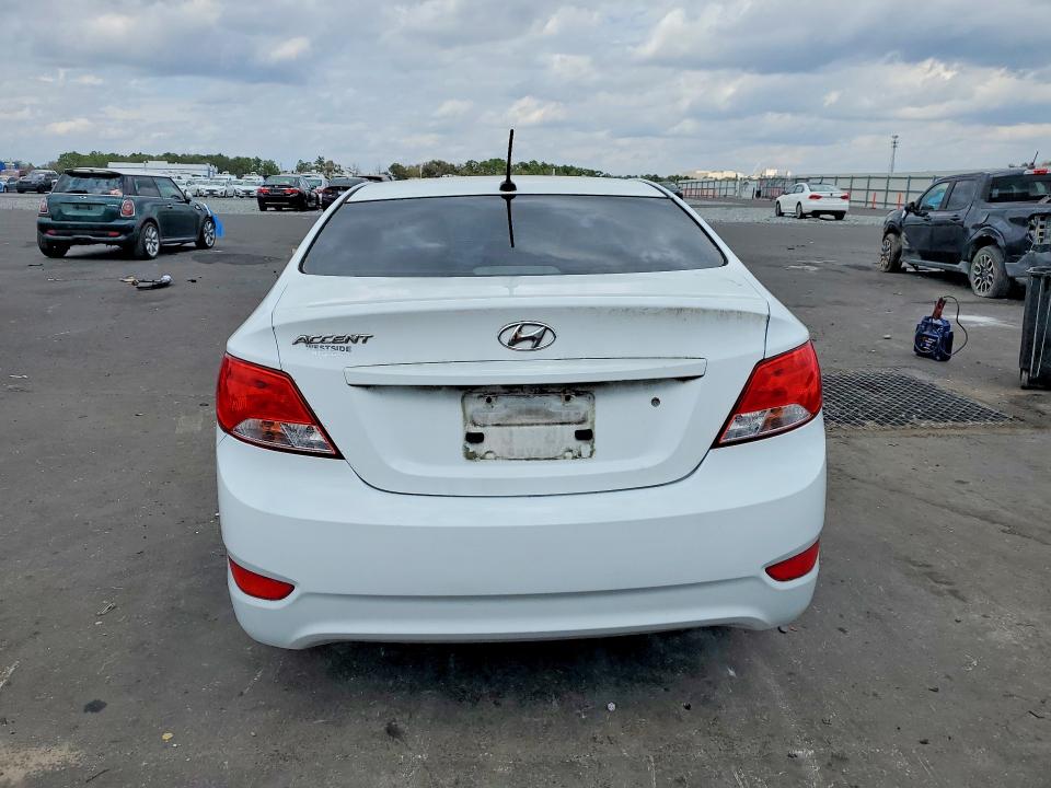 79046925 :رقم المزاد ، KMHCT4AE2HU334665 vin ، 2017 Hyundai Accent مزاد بيع