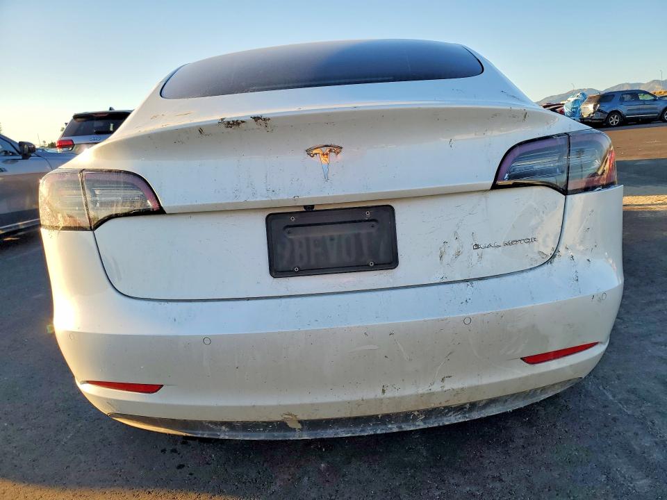 77534855 :رقم المزاد ، 5YJ3E1EB2NF244921 vin ، 2022 Tesla Model 3 مزاد بيع