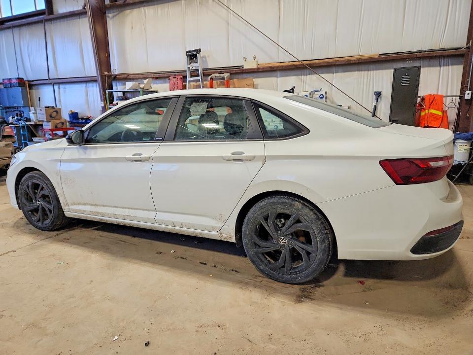 Продажа на аукционе авто 2025 Volkswagen Jetta, vin: 3VWSX7BU3SM082722, номер лота: 74510435