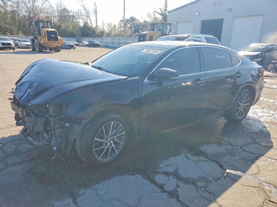 2018 Lexus Es 350 მანქანა იყიდება აუქციონზე, vin: 58ABK1GG3JU102080, აუქციონის ნომერი: 76421445