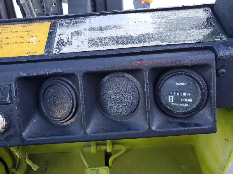 74396355 :رقم المزاد ، G12704027645K0F vin ، 1990 Clark Forklift Gcs17s مزاد بيع