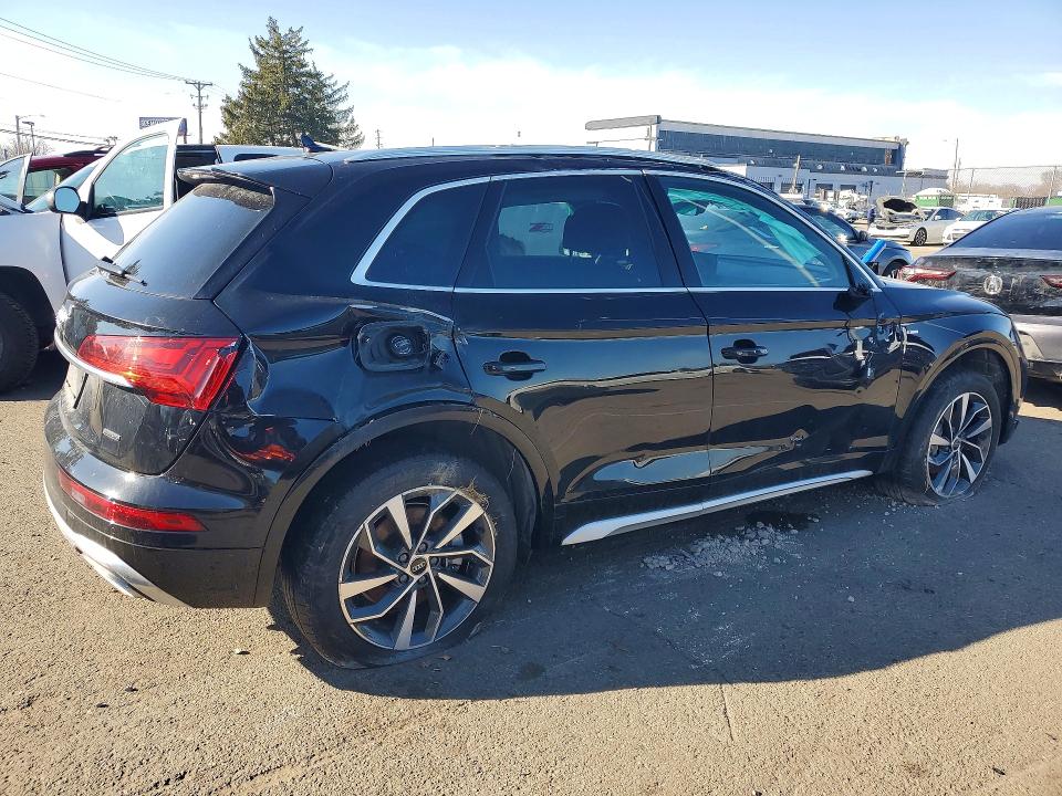 78803915 :رقم المزاد ، WA1EAAFY0R2132080 vin ، 2024 Audi Q5 مزاد بيع
