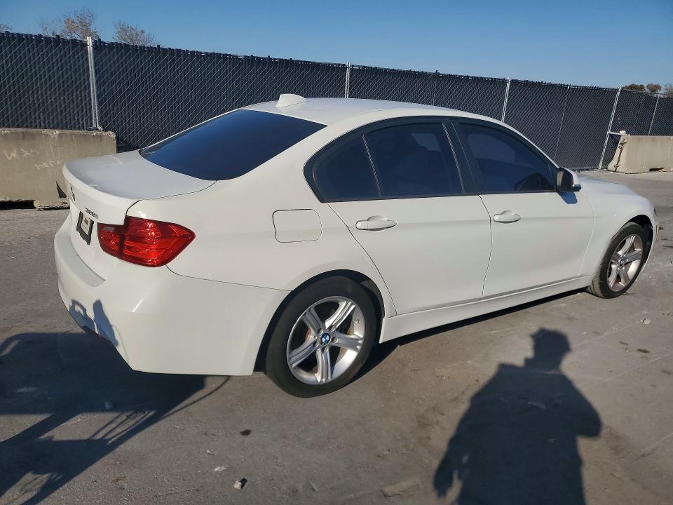 76828095 :رقم المزاد ، WBA3A5G50CNN65782 vin ، 2012 Bmw 328 I مزاد بيع