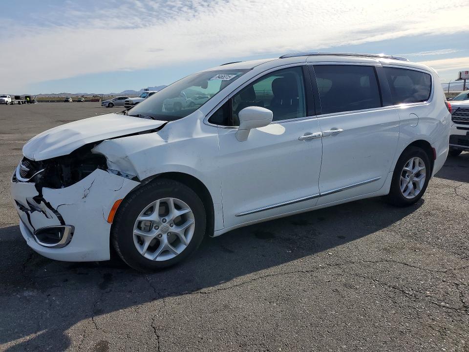 Продажа на аукционе авто 2020 Chrysler Pacifica, vin: 2C4RC1BG3LR115233, номер лота: 76465315
