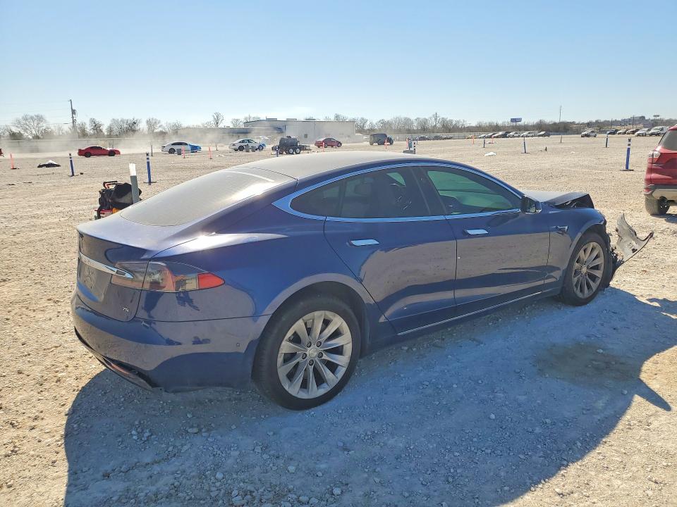 2017 Tesla Model S მანქანა იყიდება აუქციონზე, vin: 5YJSA1E13HF221425, აუქციონის ნომერი: 76699875